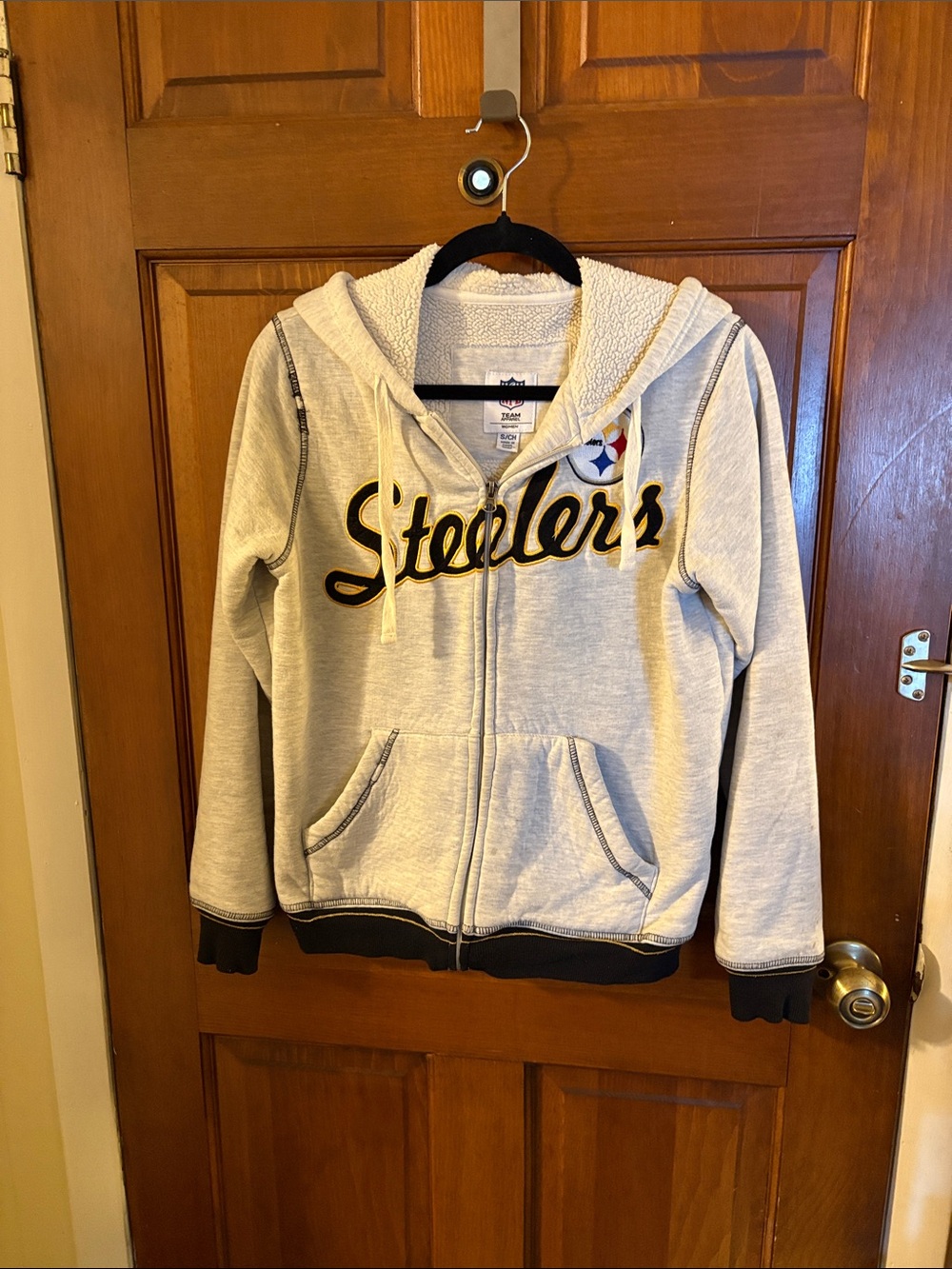 Womans Gray Sherpa-Lined Hoodie Jacket Small